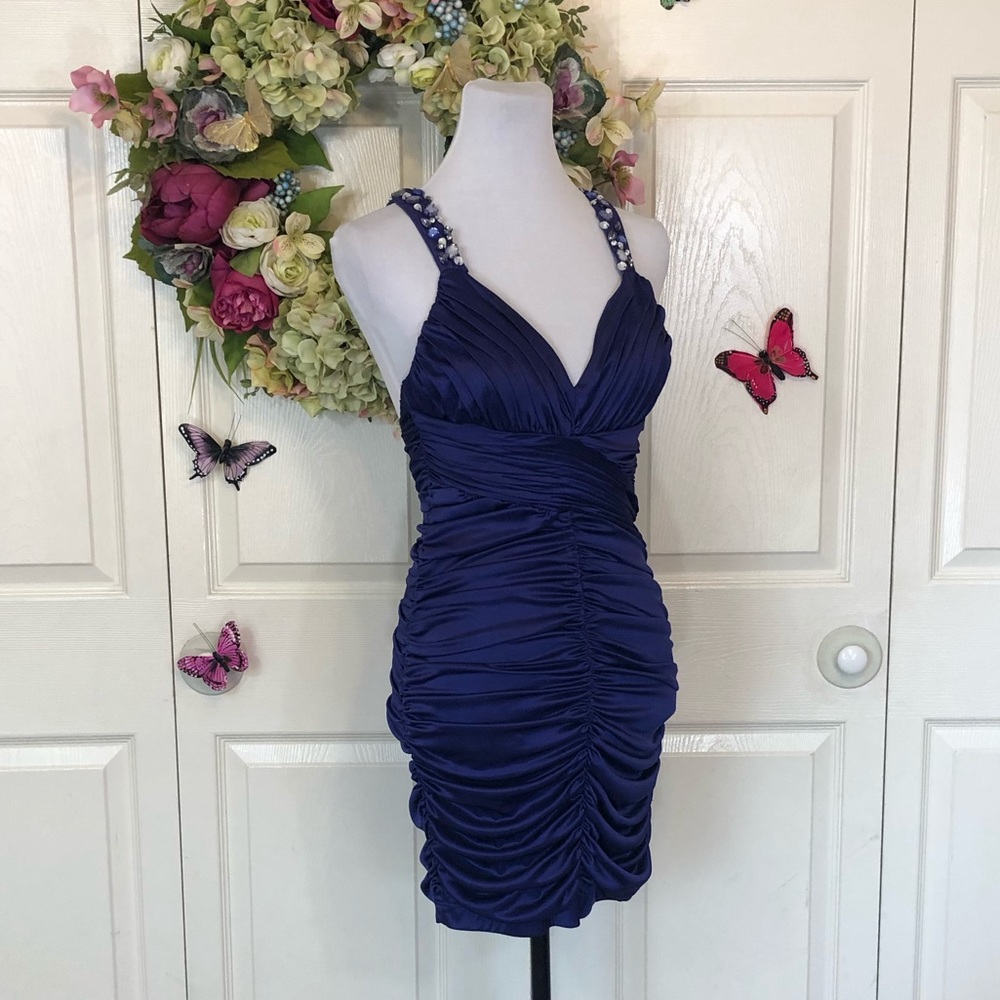 Jewel Ruched Bodycon Mini Dress - Picture 5 of 13